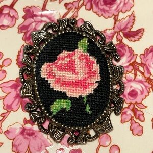 Vintage needlepoint Floral Brooch with Pink Rose